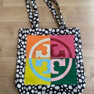 Tory Burch Printed Canvas Tote Coconut Snow Leopard bag
